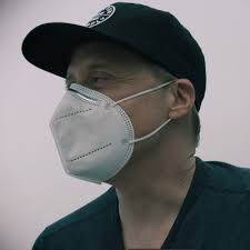 Resident alien is a comedy first and foremost, but one with a bit of a mean streak. Alan Tudyk On Twitter I Am Just A Guy Who Happens To Be In Resident Alien January 27 On Syfy Residentalien