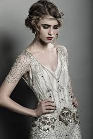 20 Gluckselige Hochzeit Frisuren Fur Kurze Haare 20er Jahre Kleider 20er Jahre Frisur Und 20er Jahre Outfit