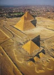 Pyramid Giza Egypt Pyramids Of Giza Egypt Tours Egypt
