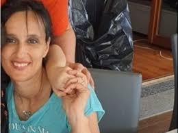 Strage di Carignano, l'ultimo saluto a mamma Barbara e ai due gemellini  Alessandro e Aurora- Corriere.it