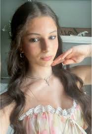 Angela Veliz's Instagram, Twitter & Facebook