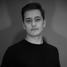 Jami Roy's Instagram, Twitter & Facebook