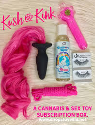 shopstaywild: The Kush & Kink box is a 420...