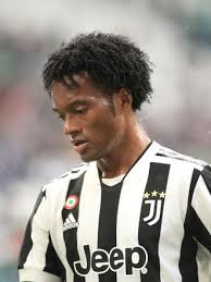 3,000 Juan Guillermo Cuadrado Bello Stock Pictures, Editorial Images and  Stock Photos