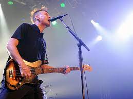 Great savings & free delivery / collection on many items. Mark Hoppus Is Auctioning Off His Fender P Bass For Charity