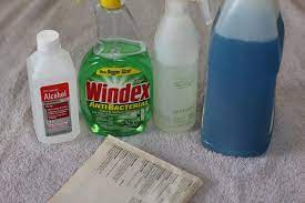 Best Way To Clean The Inside Of Car Windshield Ehow Com Cleaning Hacks Cleaning Deep Cleaning Tips