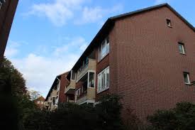 938,36 € kaltmiete 76,29 m² wohnfläche 3 zi. 2 Zimmer Wohnung Zum Verkauf Sahlenburger Strasse 3 22309 Hamburg Mapio Net