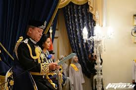Kemahkotaan dymm sultan ibrahim sultan johor mp3 & mp4. Istiadat Kemahkotaan Dymm Sultan Johor Southern Tigers Facebook