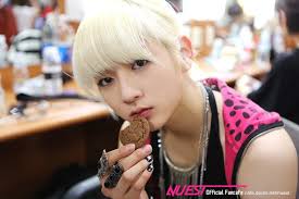 Soon, he'll have another interesting . Here Are Three Male Idols Who Will Make You Jealous With Their Pretty Nails See More At Http Www Ttwigo Com Idols Super Junior Post Male Idols Who Rock Na à¸¡ à¸£ à¸›à¸ à¸²à¸ž