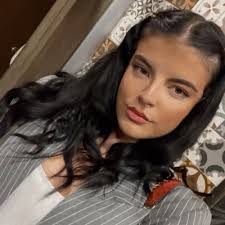 Lillie Baker's Instagram, Twitter & Facebook