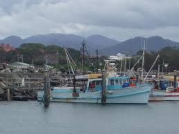 Coffs harbour is a city on the mid north coast of new south wales, australia, 540 km (340 mi) north of sydney, and 390 km (240 mi) south of brisbane. Coffs Harbour