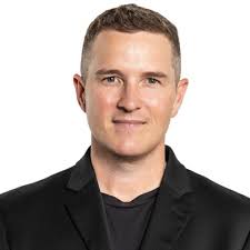 About Daniela Deanda