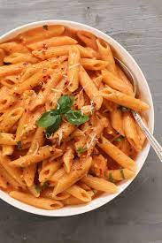 20 Min Creamy Tomato Pasta Recipe Tomato Cream Sauce Pasta Easy Pasta Recipes Creamy Tomato Pasta