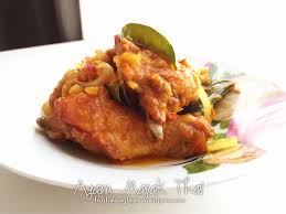Masak ayam sampai matang dan koreksi rasa. Ayam Masak Thai Sedap Dan Menyelerakan Buat Orang Lapo