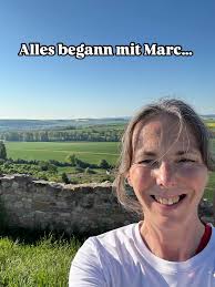 Wie bist du zum Laufen gekommen?“, werde ich manchmal gefragt. ❓❓ Die  Antwort: Alles begann mit Marc. Nein, Marc war nicht die Liebe meines  Lebens 😅, sondern mein Mitbewohner im Studentenwohnheim, ein