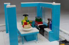 The apartments névre hallgató készletet, amiből a jóbarátok sorozat két ikonikus lakása lesz megépíthető. 120 Lego Kitchen Ideas Lego Lego Haz Hazak