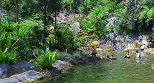 Wisata Pemandian Air Panas Ciater Tempat Liburan Yang Menyehatkan Tempat Liburan Liburan Air