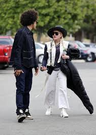 The pop royal has reportedly inked a major record deal, one which brings her back to the record label at the helm of her biggest career successes. Madonna And Ahlamalik Williams Out In Los Angeles 05 03 2021 Hawtcelebs