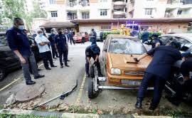 Check spelling or type a new query. Tunda 5 Bas Parkir Di Tempat Awam Metrotv