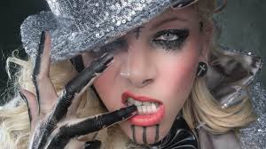 This is the world according to Maria Brink | Louder