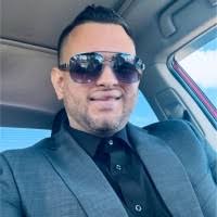 600+ perfiles de «Felipe»