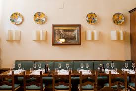 Family owned and operated, five guys is one of the leading fast casual burger restaurants in the world, offering a classic take on burgers, hot dogs, fries,…. 21 Best Restaurants In Florence Conde Nast Traveler