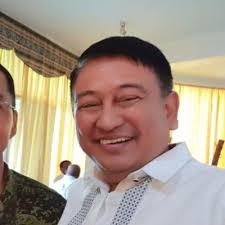 Augusto Marquez Jr (@peemayer84)