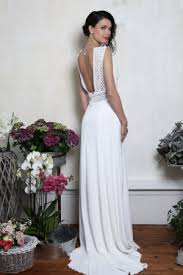 La collection yolan cris séduira les adeptes du rétro et du vintage. Robe De Mariee Vintage Montmartre Elsa Gary Crepe Et Guipure A Toulon