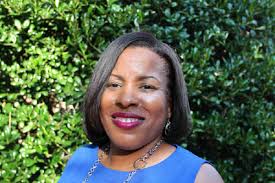 Associate Professor Trevy McDonald honored as Unsung Hero