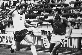 Zbigniew boniek (pseudonim zibi, ur. Zibi Boniek Should Be A Juventus Legend But He Isn T Bleacher Report Latest News Videos And Highlights