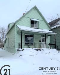 Just Listed 53 Hartman Pl In Buffalo For 64 900 Call Christina Fanara Today At 716 689 4000 For Details Real Estate Estate Finds House