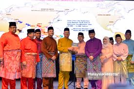 Sedutan topik tanah rizab dan hak melayu puan zaharah sulaiman youtube. Najib Lancar Buku Asal Usul Melayu