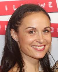 Mandie Rapoza (Actor, Associate Choreographer): Credits, Bio, News & More