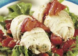 May 19, 2021 · per chi ha sempre i minuti contati, ma non rinuncia a cucinare una cena sana, gustosa e completa, ecco le nostre ricette veloci per cena. Involtini Di Sogliola E Champignon Con Pomodoro E Basilico Sapore Di Mare