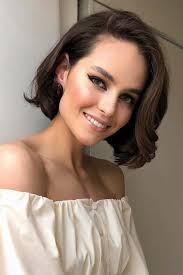 Add balayage for more dimension. The Most Flattering 50 Haircuts For Square Faces Lovehairstyles Com