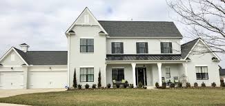 Black And White Painted Brick House Silverpointe Painted Brick Colonial Exterior Painted Brick White Vinyl Siding