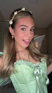 EVIE🌟 (@evie.morrison)