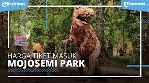 Demikian mengenai info wisata dan harga tiket masuk gembira loka yang dilengkapi dengan tips yang bisa dicoba ketika berkunjung kesana. Harga Tiket Masuk Central Park Zoo Untuk Liburan Tahun Baru 2021 Tribun Travel