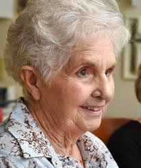 Charter boat wives bond together: 'It takes a strong woman to stay with  your husband in a charter boat business'