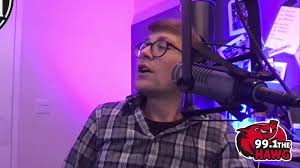 The Dave and Mahoney Morning Show, the best part of your day! Weekday  mornings from 5 to 10!