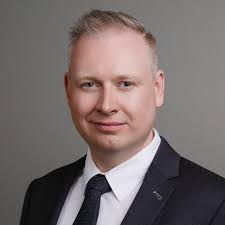 Jon Sparling, Paralegal