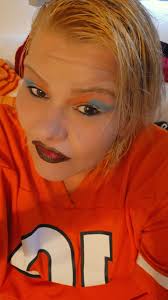 Hi! I'm new to this group. I recently joined because I need the support.  I've been clean since 2.22.25 and the road hasn't been easy but I'm  grateful for the grace of