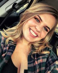 🍾 Come in and wish Roslyn a happy birthday today 🥂