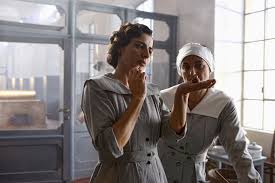 C'è un tipo di eleganza che non è mai fuori luogo. Luisa Spagnoli La Donna Che Creo Il Bacio Perugina