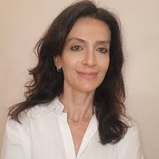 Daniela Ferreira • ESPM