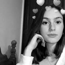 Natasha Beswick's Instagram, Twitter & Facebook