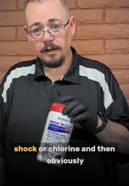 Cómo usar el cloro adecuadamente en tu piscina