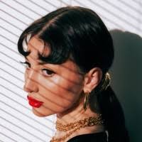 89800+ "Eve To" profiles