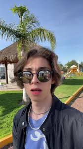 La frustración de un mirrey: ¿Uber o camión?