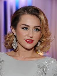 Miley Cyrus Short Hairstyle
